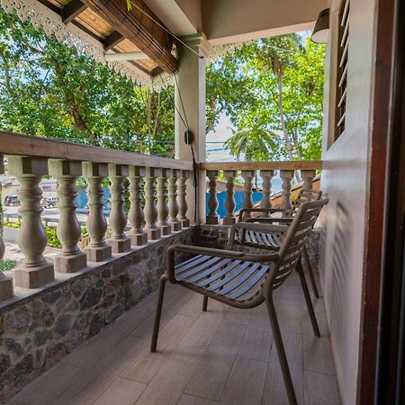 Romance Bungalows Бо-Валлон Экстерьер фото