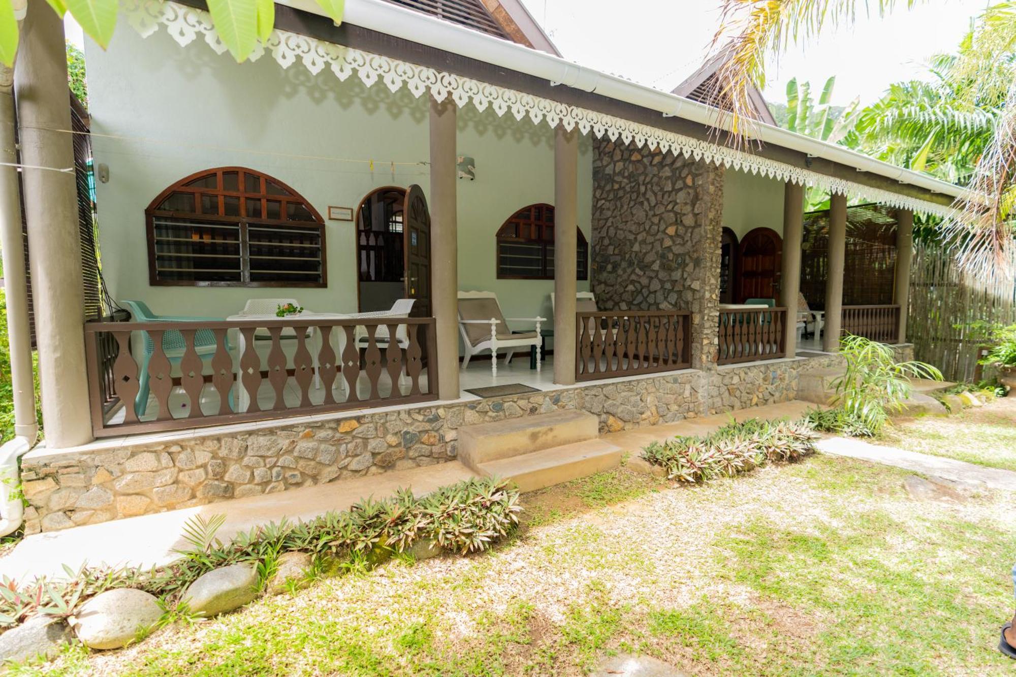 Romance Bungalows Бо-Валлон Экстерьер фото