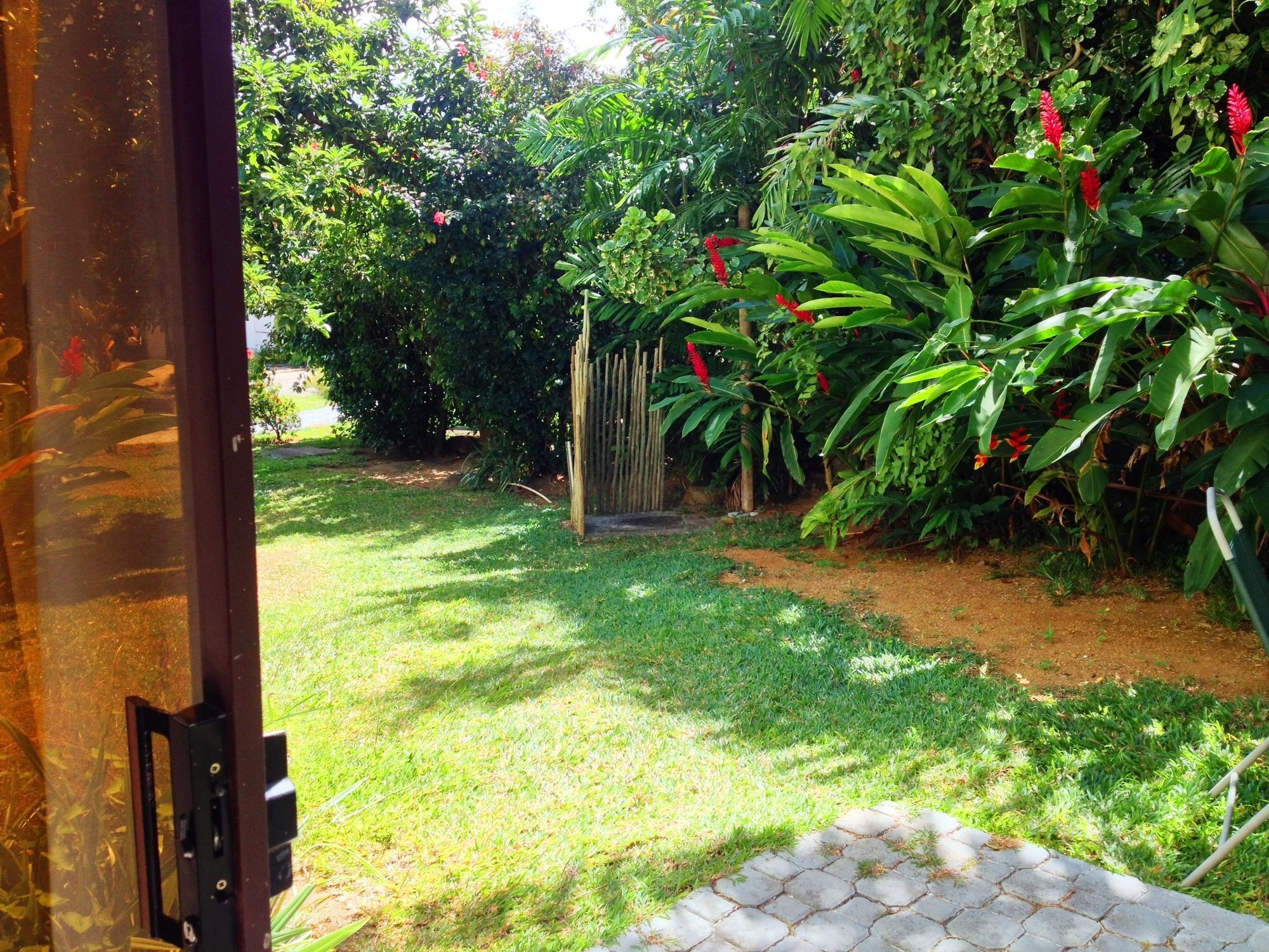 Romance Bungalows Бо-Валлон Экстерьер фото